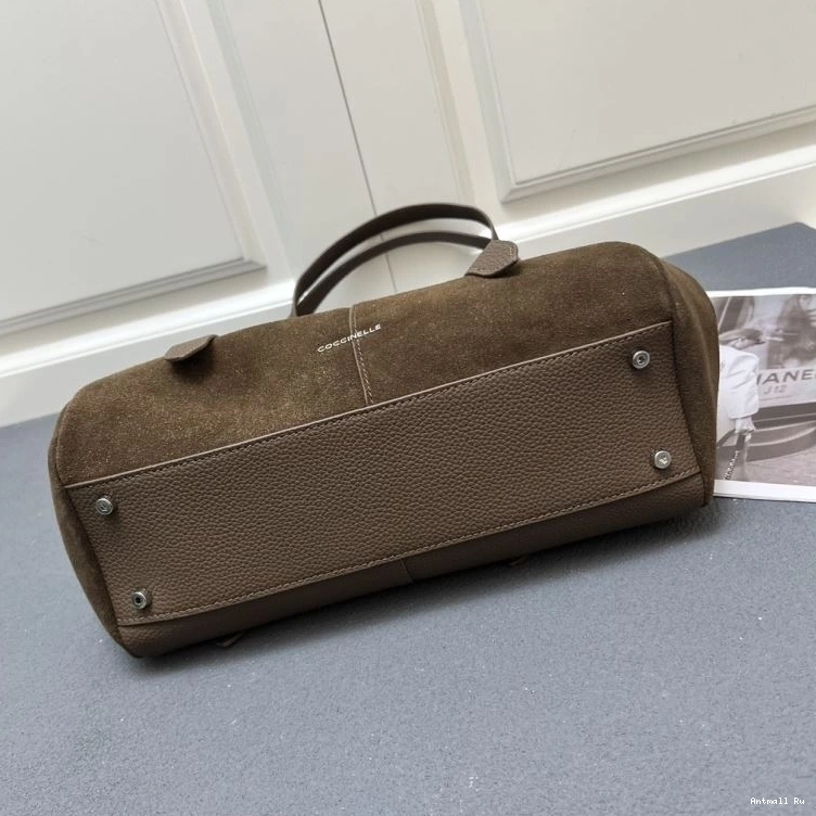 84165 ModernLook Satchel Bags Coccinelle 0715